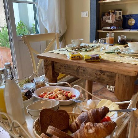 B&B Corte Toro Λούκα Εξωτερικό φωτογραφία