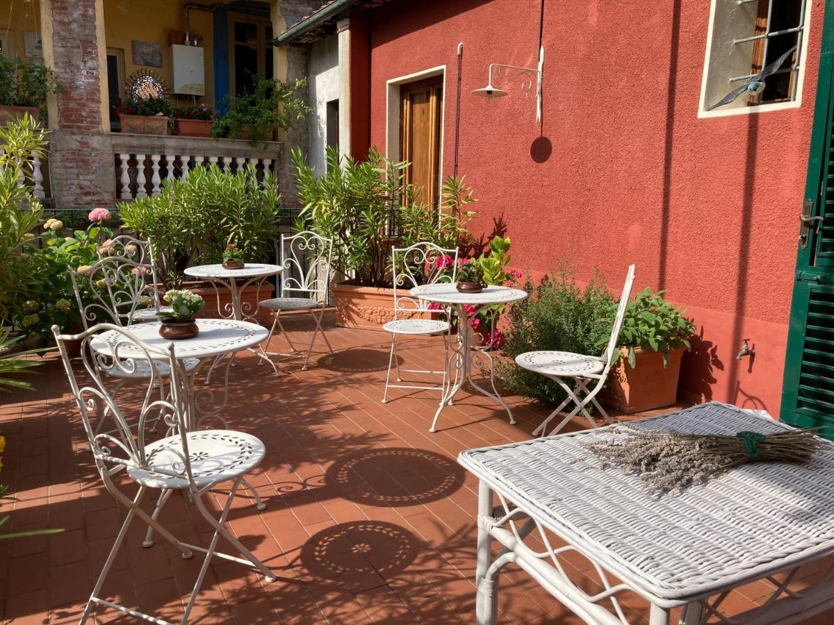 B&B Corte Toro Λούκα Εξωτερικό φωτογραφία